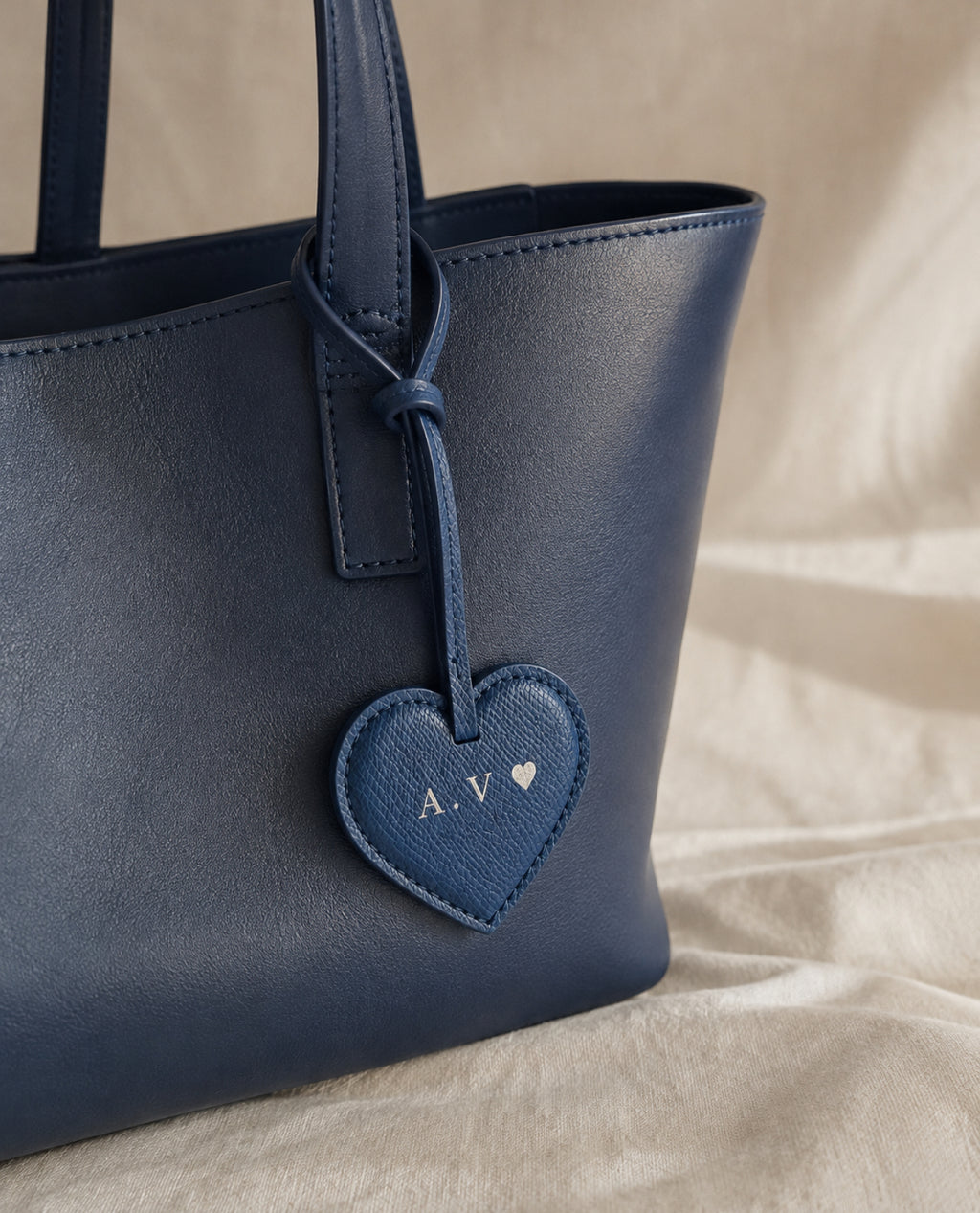 The Classic Bag Tag (Heart)